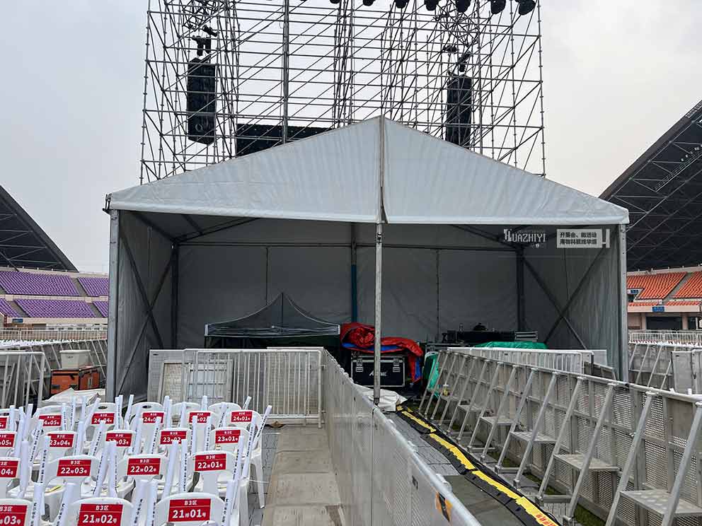 演唱會(huì)篷房租賃助力河南省體群星演唱會(huì)